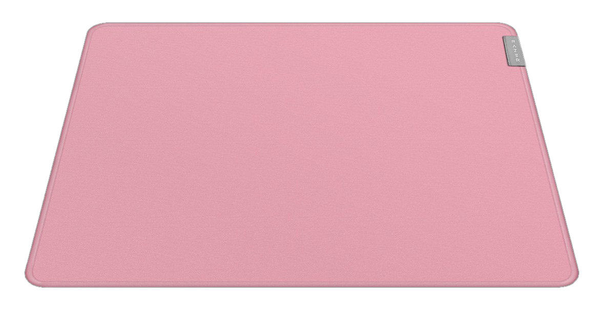 Różowa prostokątna podkładka pod mysz. Powierzchnia jest gładka. Marka widoczna w prawym górnym rogu.