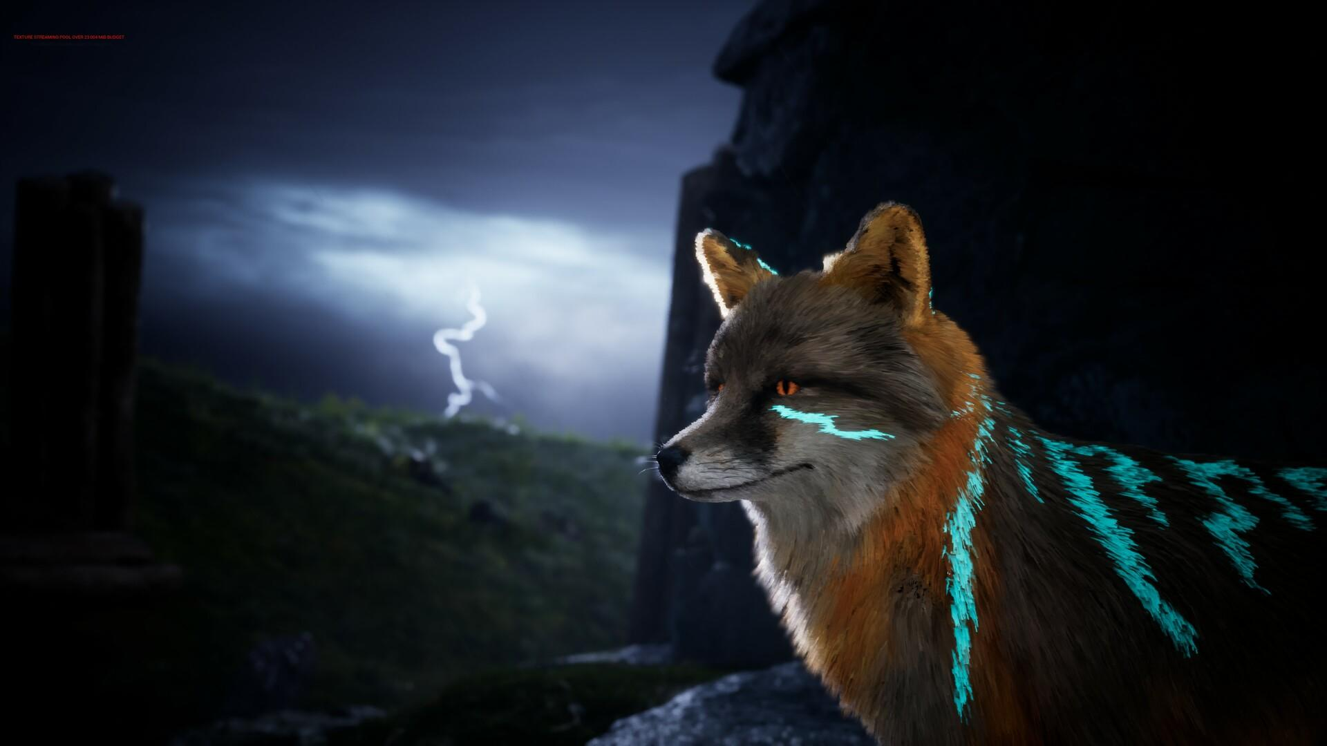 Ein Fuchs mit blauen Markierungen unter einem stürmischen Himmel mit Blitz. Dunkle Landschaft im Hintergrund.