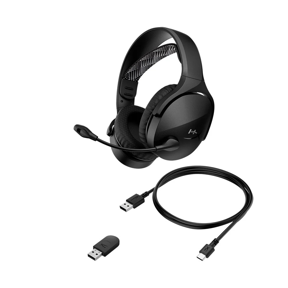 Schwarzes Gaming-Headset mit Mikrofon, USB-Dongle und USB-Kabel. Weißer Hintergrund.