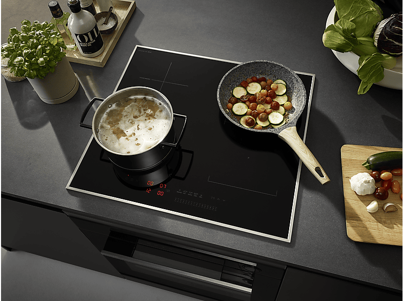 KOENIC KBH 3611 Induktionskochfeld (525 mm breit, 4 Kochzonen)