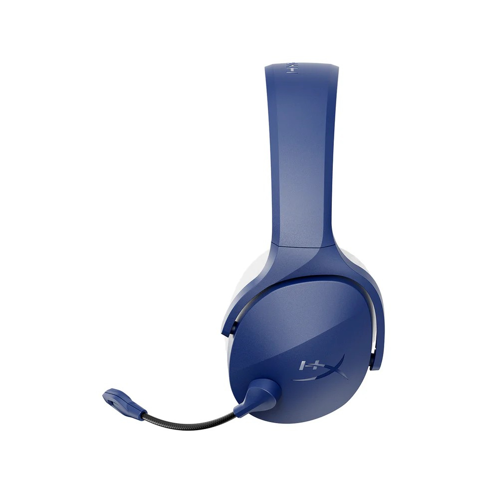 Blau-weißes Gaming-Headset auf weißem Hintergrund. Es hat ein Mikrofon und das HyperX-Logo auf der Seite.