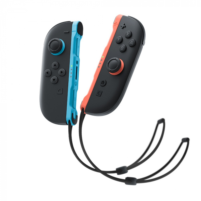 Dwa kontrolery Nintendo Switch Joy-Con, jeden niebieski i jeden czerwony, z paskami na nadgarstek.