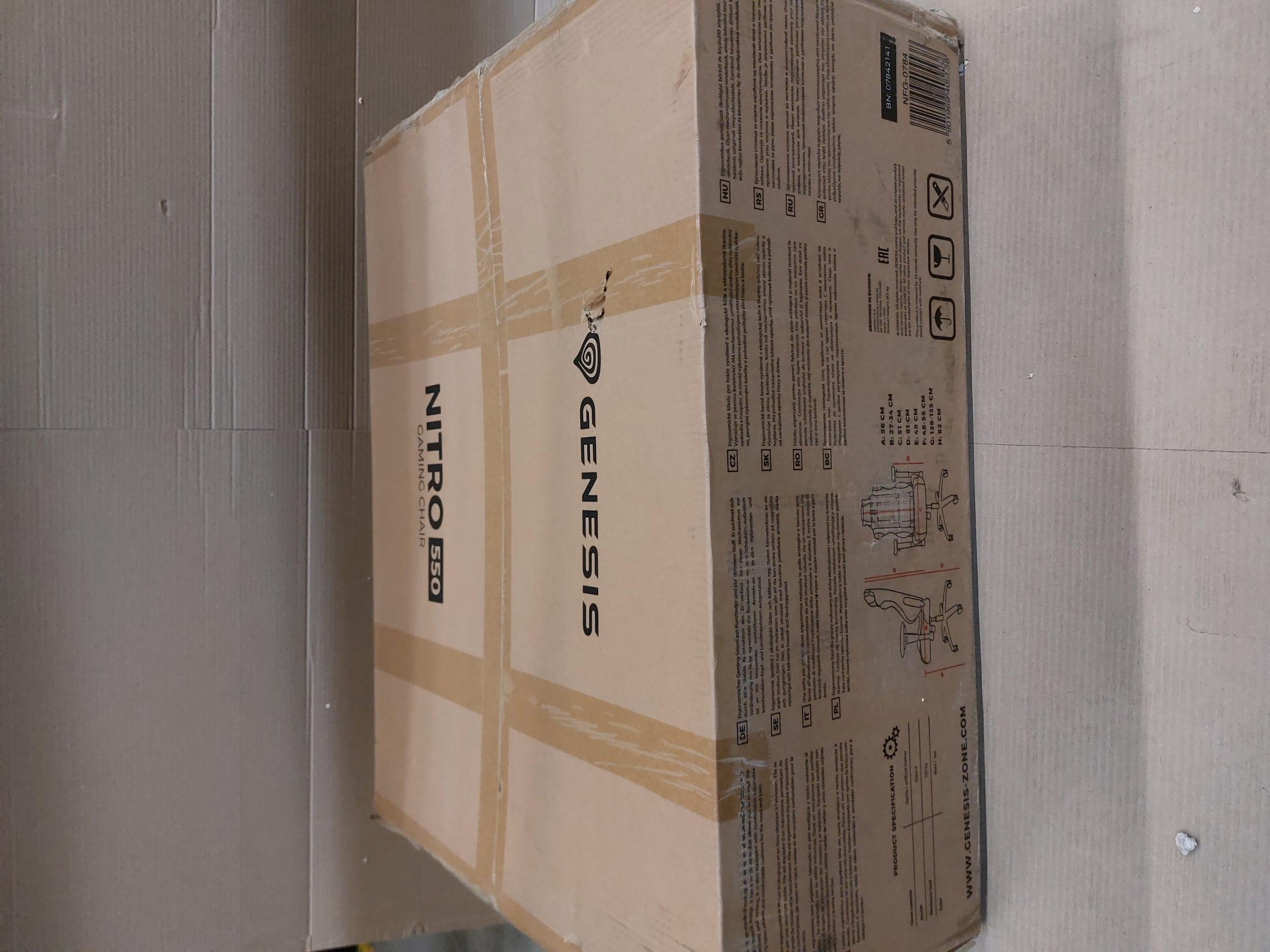 OUTLET Fotel dla gracza GENESIS Nitro 550 Czerwony Czarno-czerwony