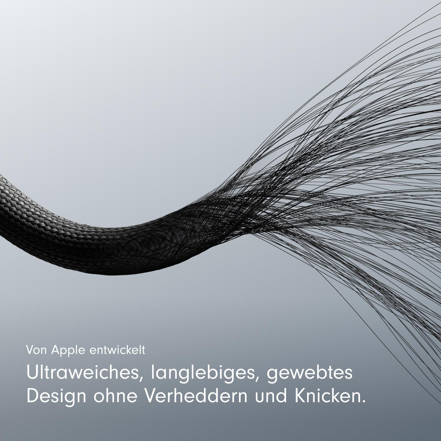 Schwarzes Kabel mit strukturierter Oberfläche, das eine Kurve bildet.