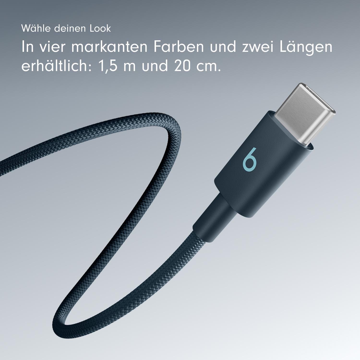 Ein blaues Ladekabel mit geflochtener Textur und weißem Beats-Logo. Das Kabel ist dunkelblau.