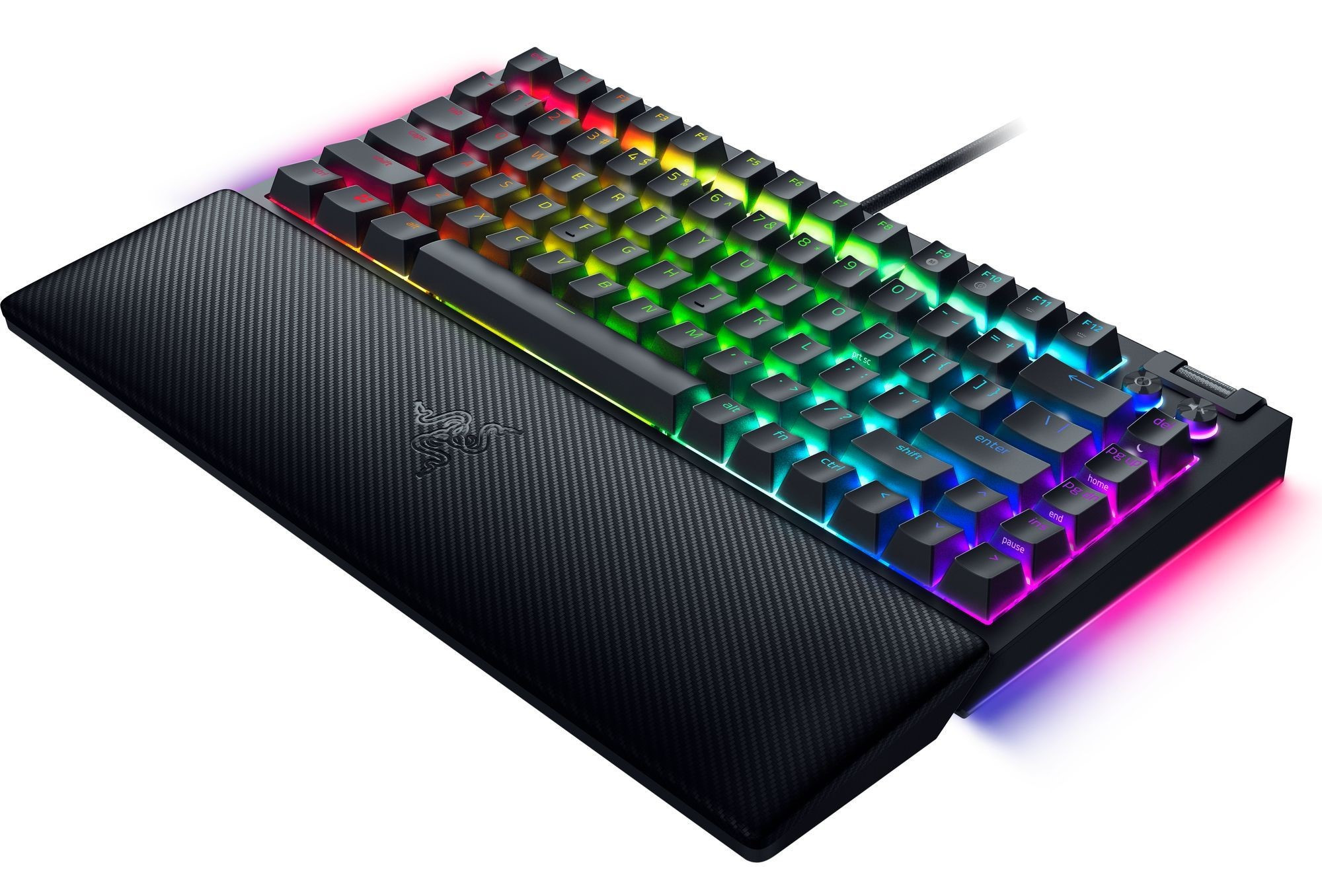 Czarna klawiatura do gier z tęczowym podświetleniem i podpórką pod nadgarstek. Logo Razer.