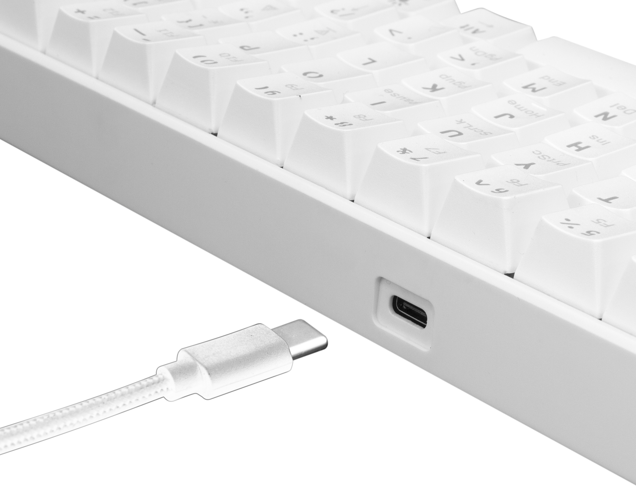 Fehér billentyűzet fehér USB-C kábellel.
