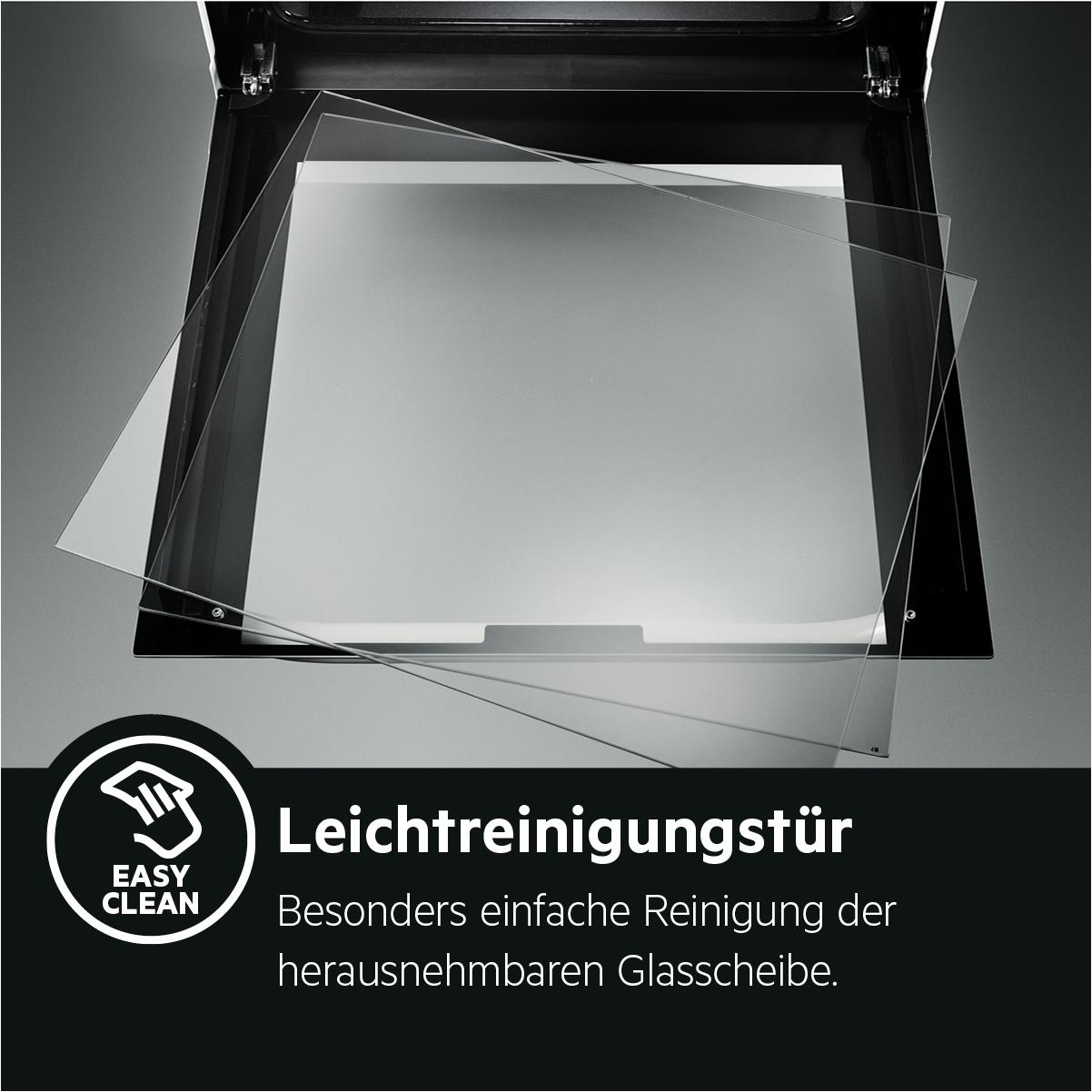 Ofeninnenraum mit herausnehmbarer Glasscheibe. Einfache Reinigung wird notiert.