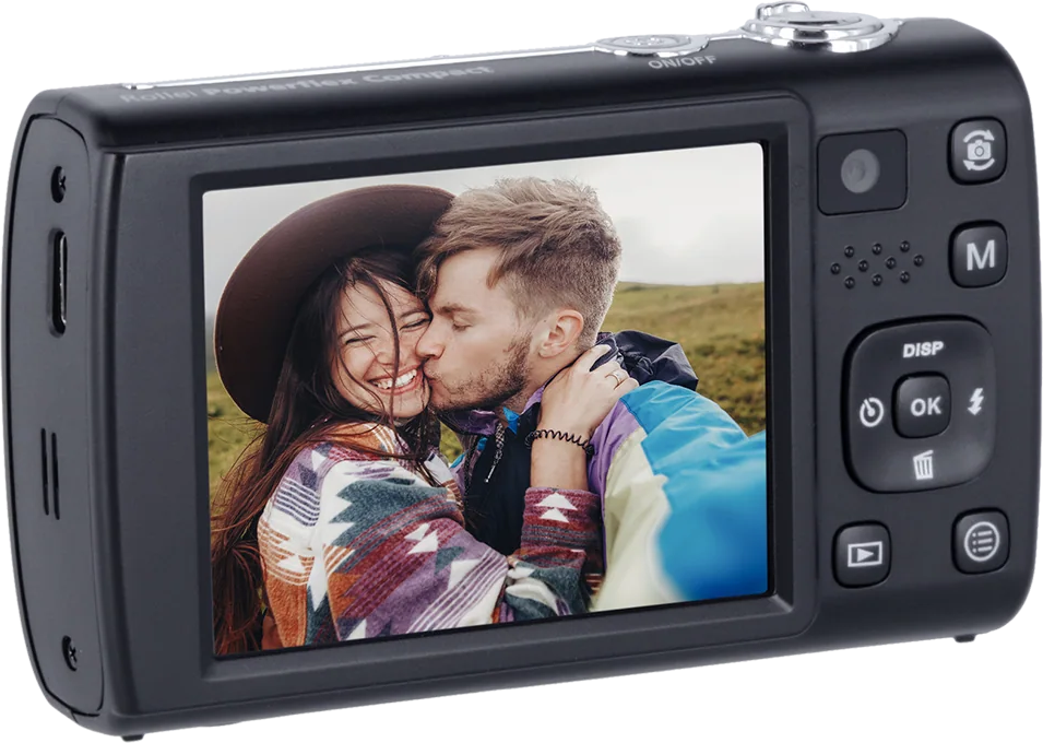 Eine schwarze Digitalkamera zeigt ein Foto eines sich küssenden Paares. Die Kamera hat Knöpfe und einen Bildschirm.