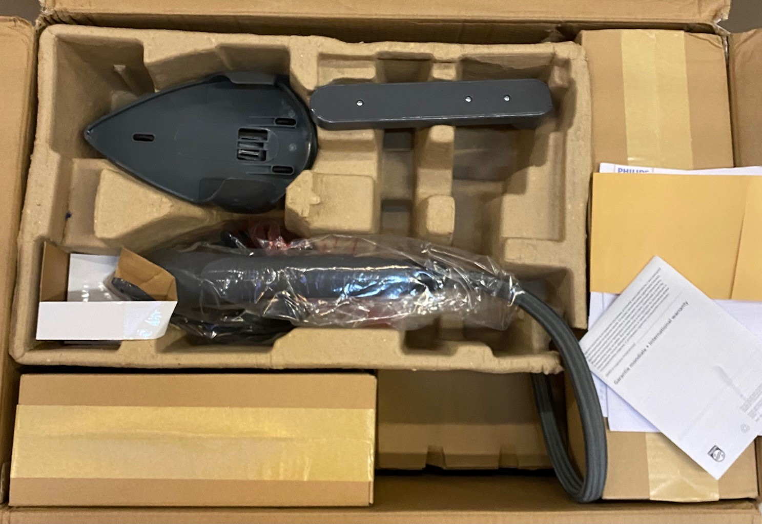 OUTLET Generator pary PHILIPS AIS8540/80 All-in-One Seria 8500 Srebrno-szary