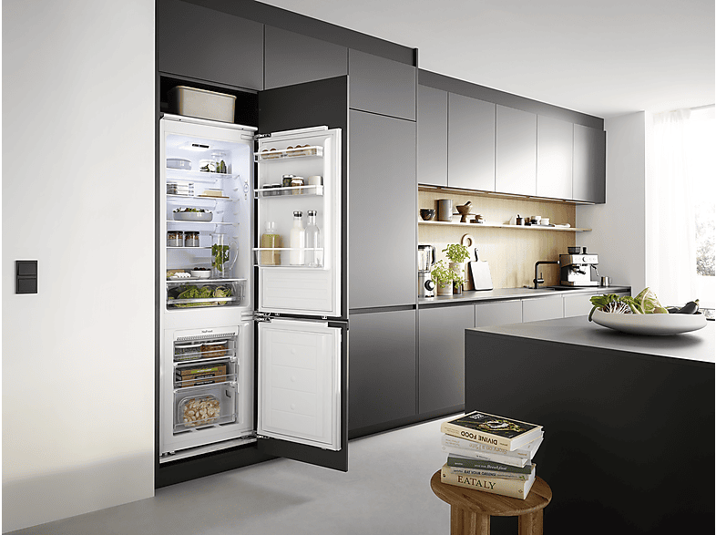 Thumbnail - KOENIC KBK 17711 E DOD NF Kühlgefrierkombination (E, 238 l, 1769 mm hoch, Weiß)