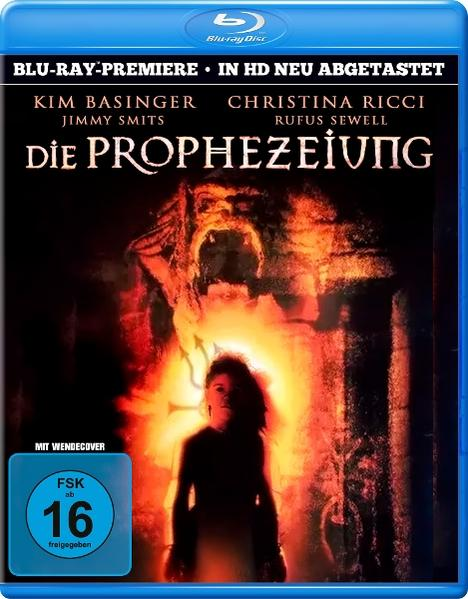 Filmcover: Frau mit offener Tür und orangefarbenem Licht im Hintergrund.