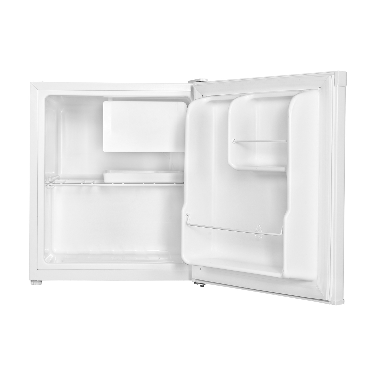 Mini frigo bianco con porta aperta. Interno con mensole. Sfondo bianco.