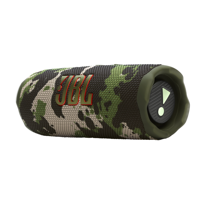 Un altavoz JBL con patrón de camuflaje, detalles verdes y el logo de JBL.
