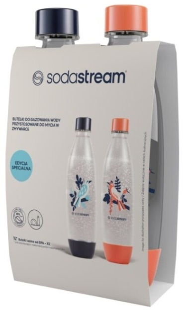 Dwie butelki SodaStream w kartonowym opakowaniu. Butelki są przezroczyste z kolorowymi zakrętkami i wzorami.