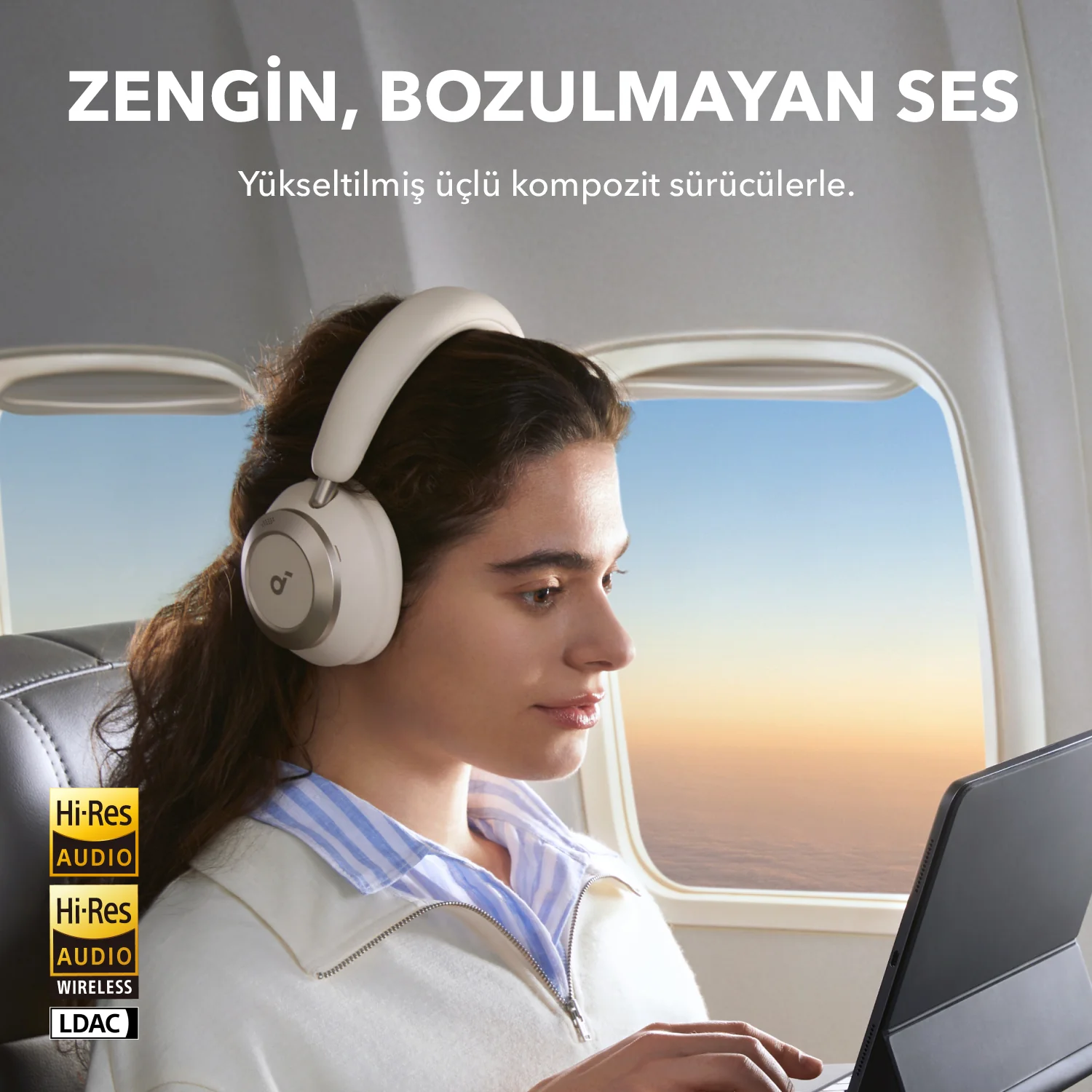 【新品未開封】Soundcore Space One Pro ホワイト Soundcore Space One Pro Kulak Üstü Bluetooth Kulaklık