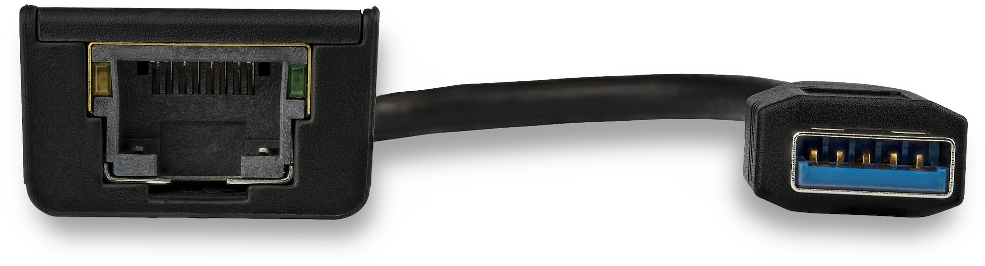 Fekete hálózati adapter RJ45 és USB 3.0 csatlakozókkal. Fehér háttér.