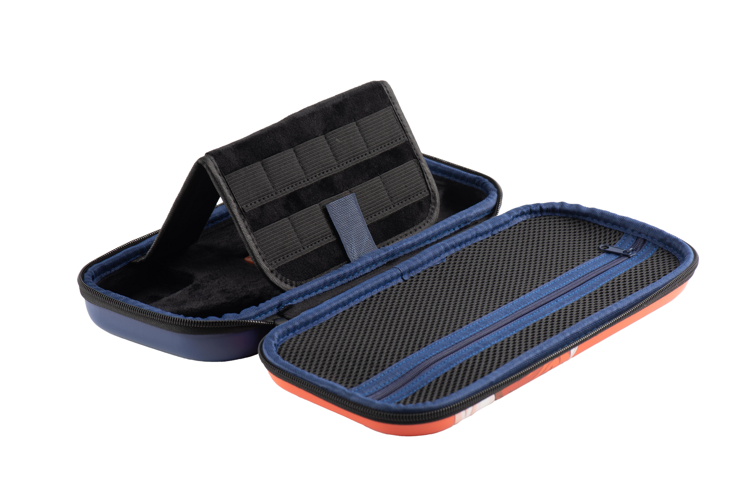 Estuche abierto para Nintendo Switch. Azul y negro con borde rojo. Contenido visible.