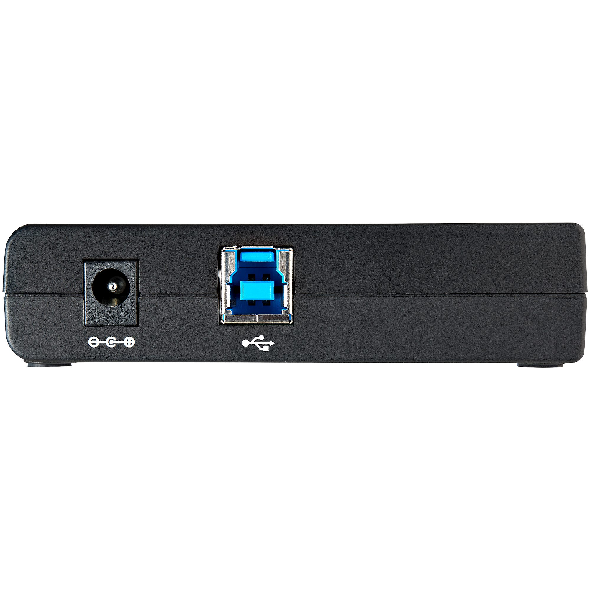 Egy fekete USB hub hátulnézete portokkal.