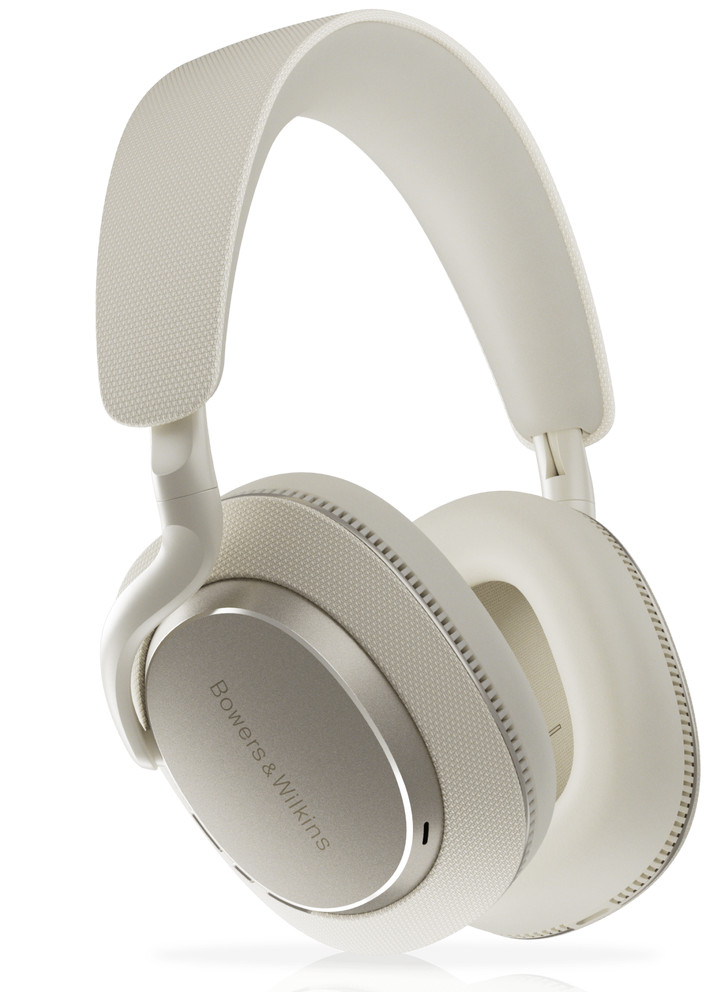 Kremowe słuchawki, zbliżenie z boku, nausznik z logo, pałąk i wyściółka, białe tło.