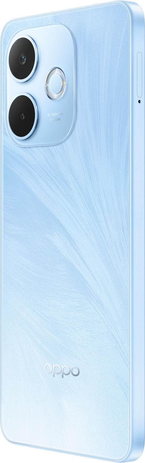 Un smartphone azul claro con configuración de triple cámara y el logotipo de Oppo abajo.