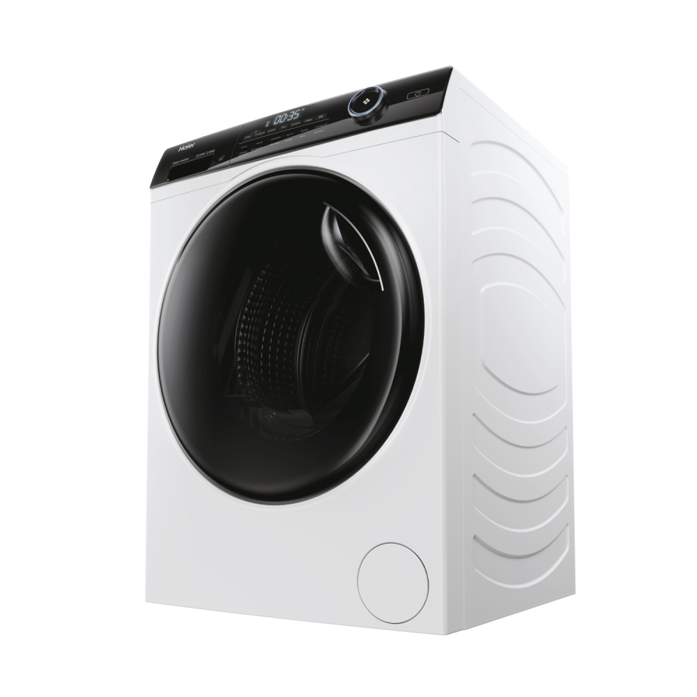 Beyaz Haier çamaşır makinesi, önden görünüm. Siyah kapı, dijital ekran ve modern tasarım.