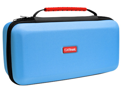 Jasnoniebieska twarda obudowa z czerwonym uchwytem i logo. Czarny zamek błyskawiczny.