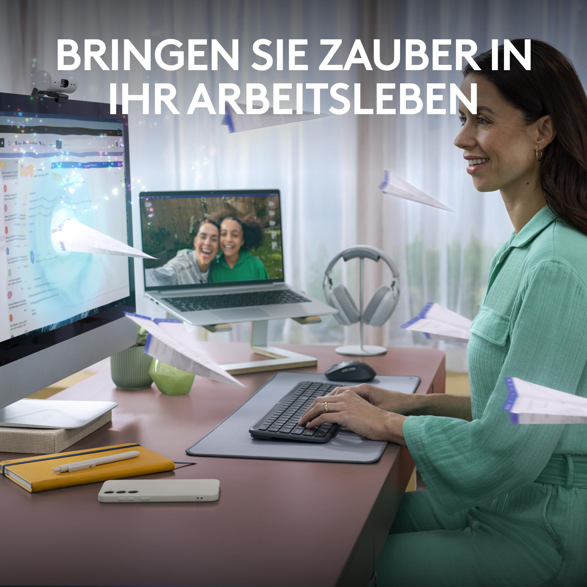 Energielabel für einen TCL-Fernseher. Zeigt Energieverbrauch und Klasse an.