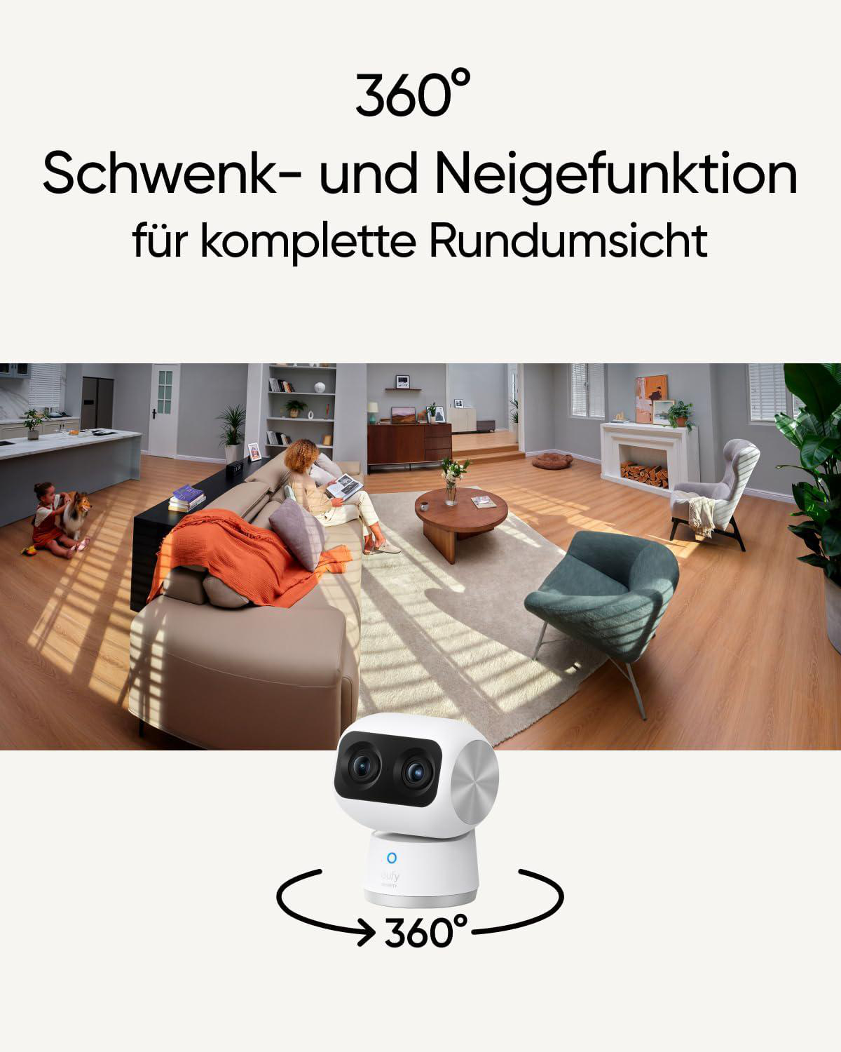 Eine Überwachungskamera mit zwei Linsen steht auf weißer Basis, mit Wohnzimmerhintergrund.