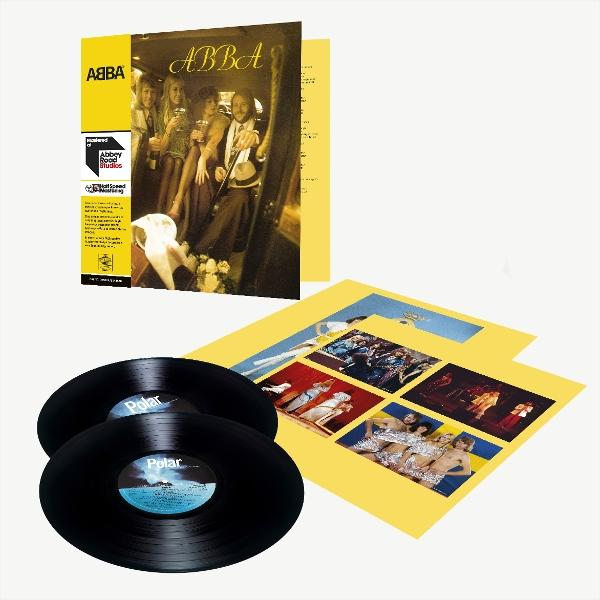 Pochette d'album ABBA, 2 vinyles et encarts. La pochette montre un groupe de personnes.