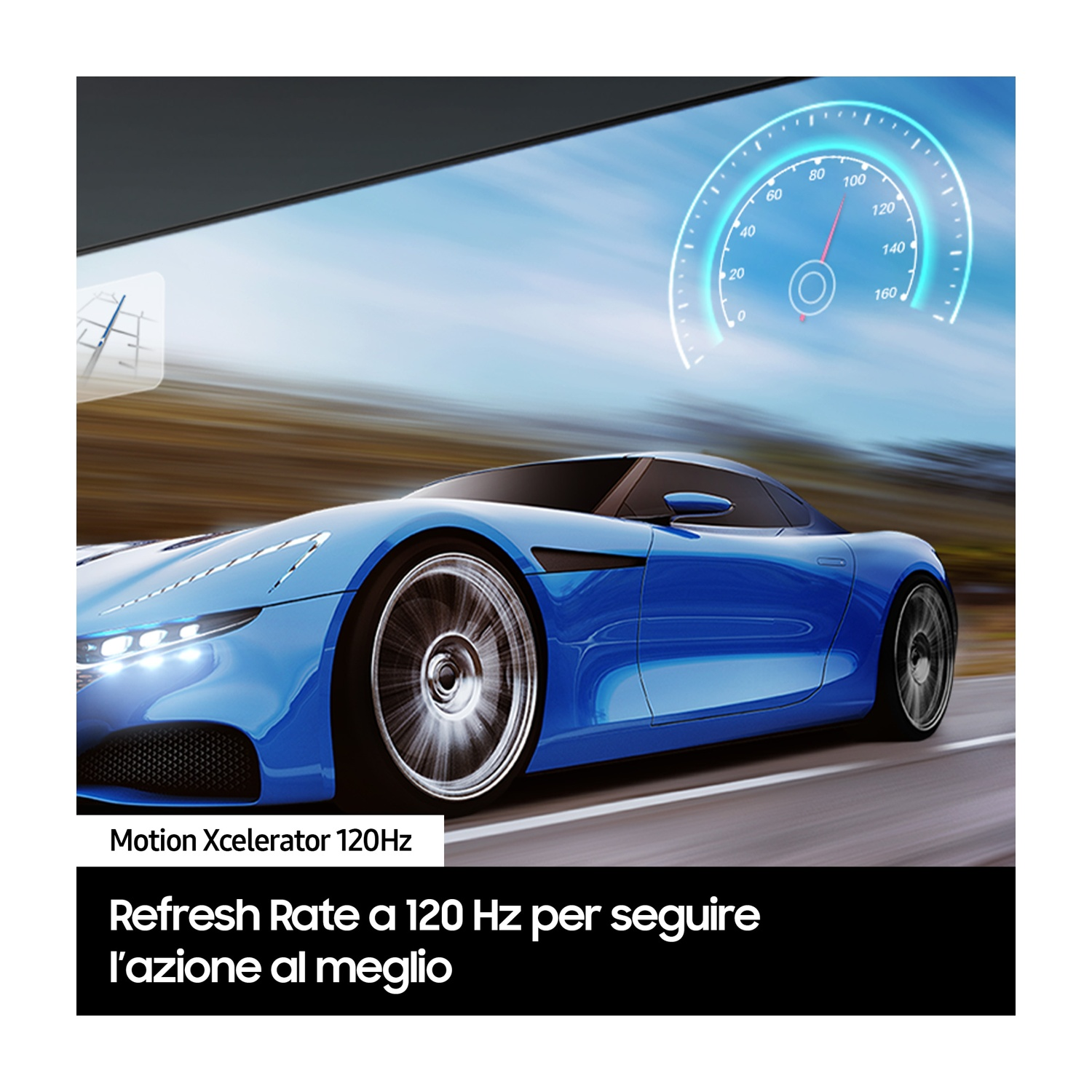 Auto blu sfreccia; tachimetro mostra alta velocità sullo schermo.