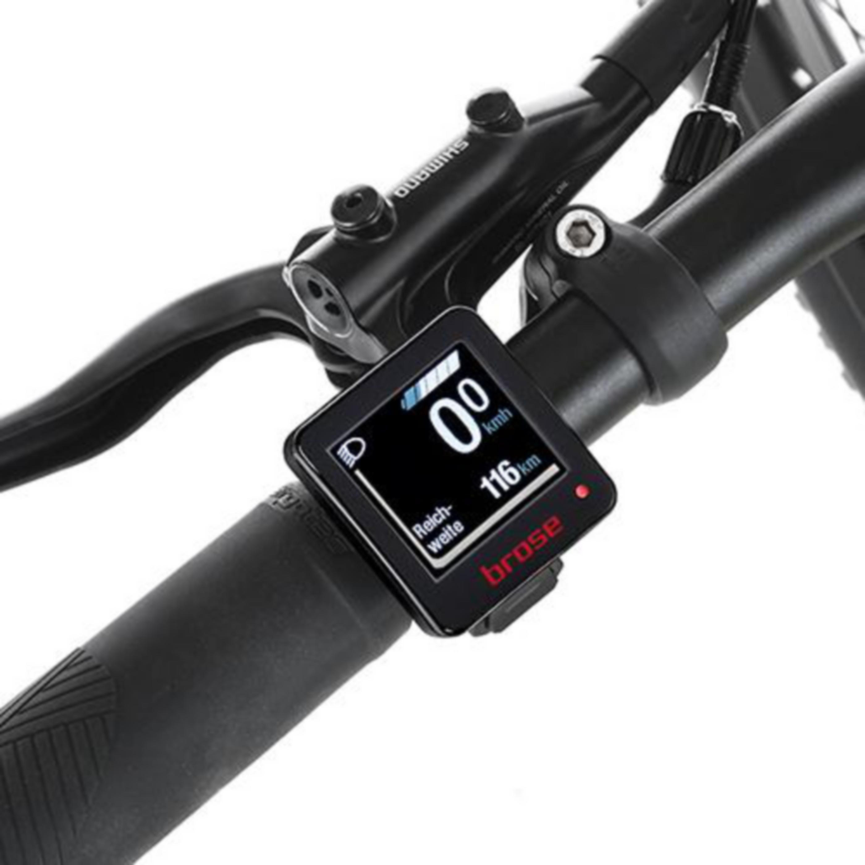 Nahaufnahme eines Fahrradlenkers mit einem Display, das 0 km/h und 116 km Reichweite anzeigt.