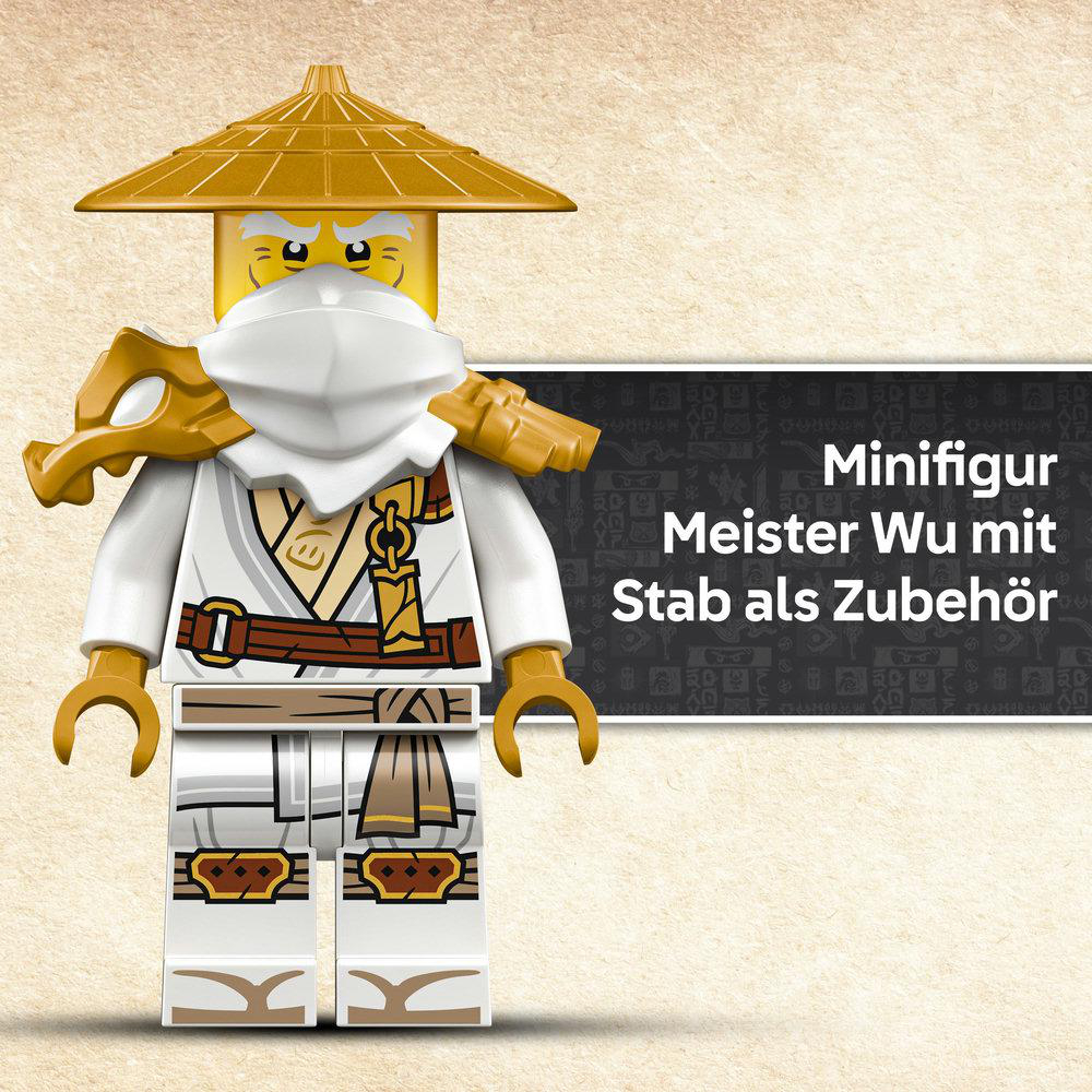 Nahaufnahme einer Lego-Minifigur von Meister Wu mit goldenem Hut und weißer Kleidung.