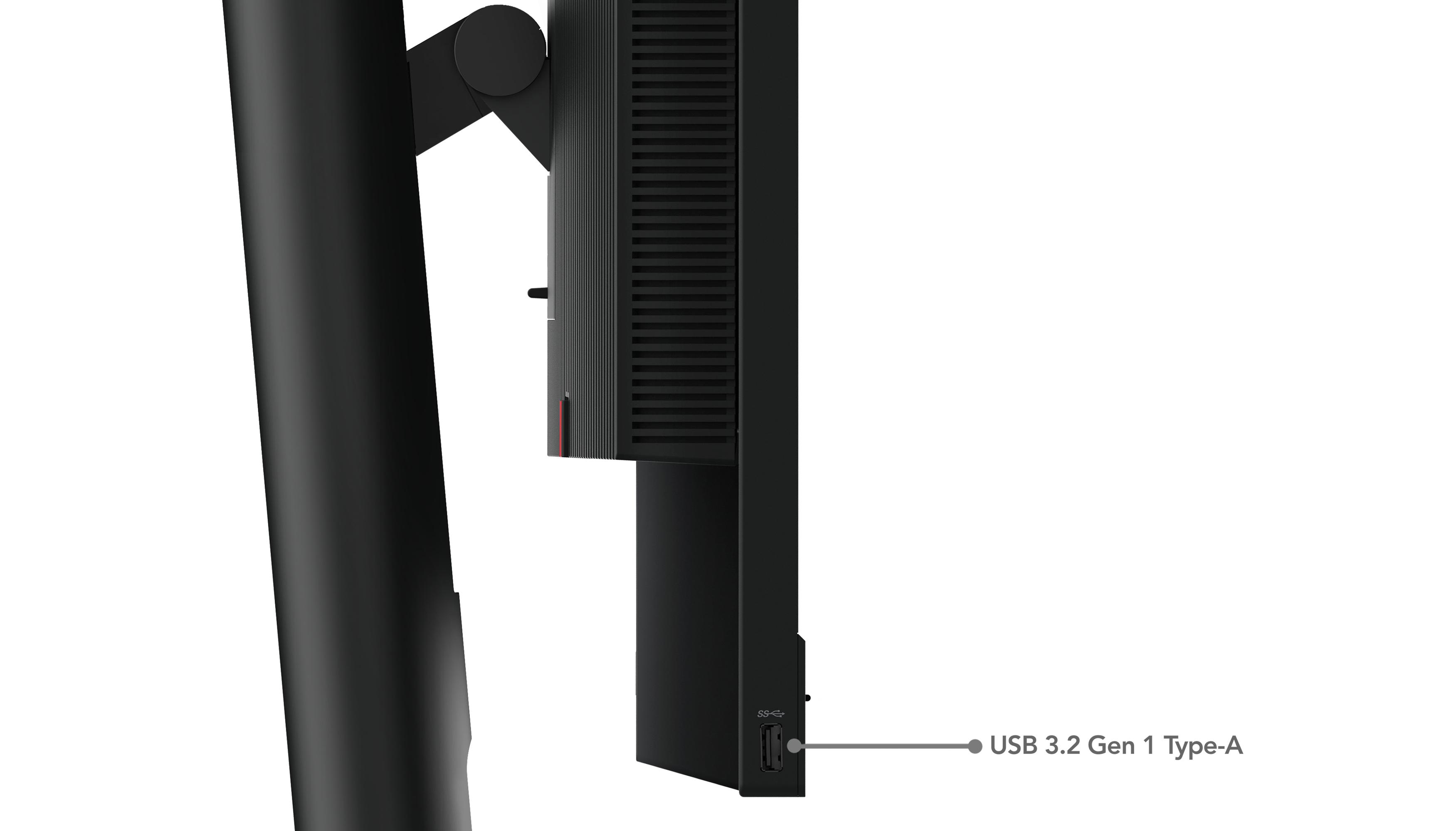 Ein schwarzer Monitor mit Ständer. Seitenansicht mit USB 3.2 Gen 1 Type-A Anschluss. Der Hintergrund ist weiß.