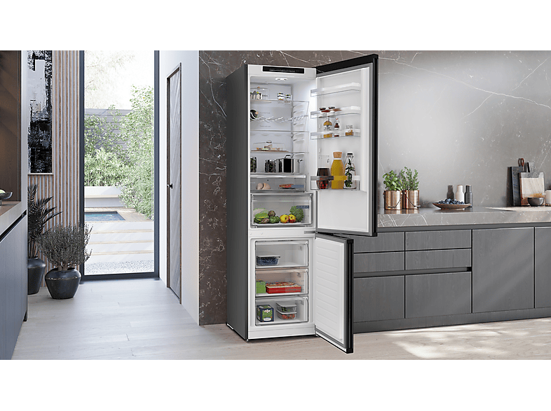 SIEMENS KG39N2XAG iQ300 Kühlgefrierkombination (A, 363 l, 2030 mm hoch, Gebürsteter schwarzer Stahl antifingerprint)