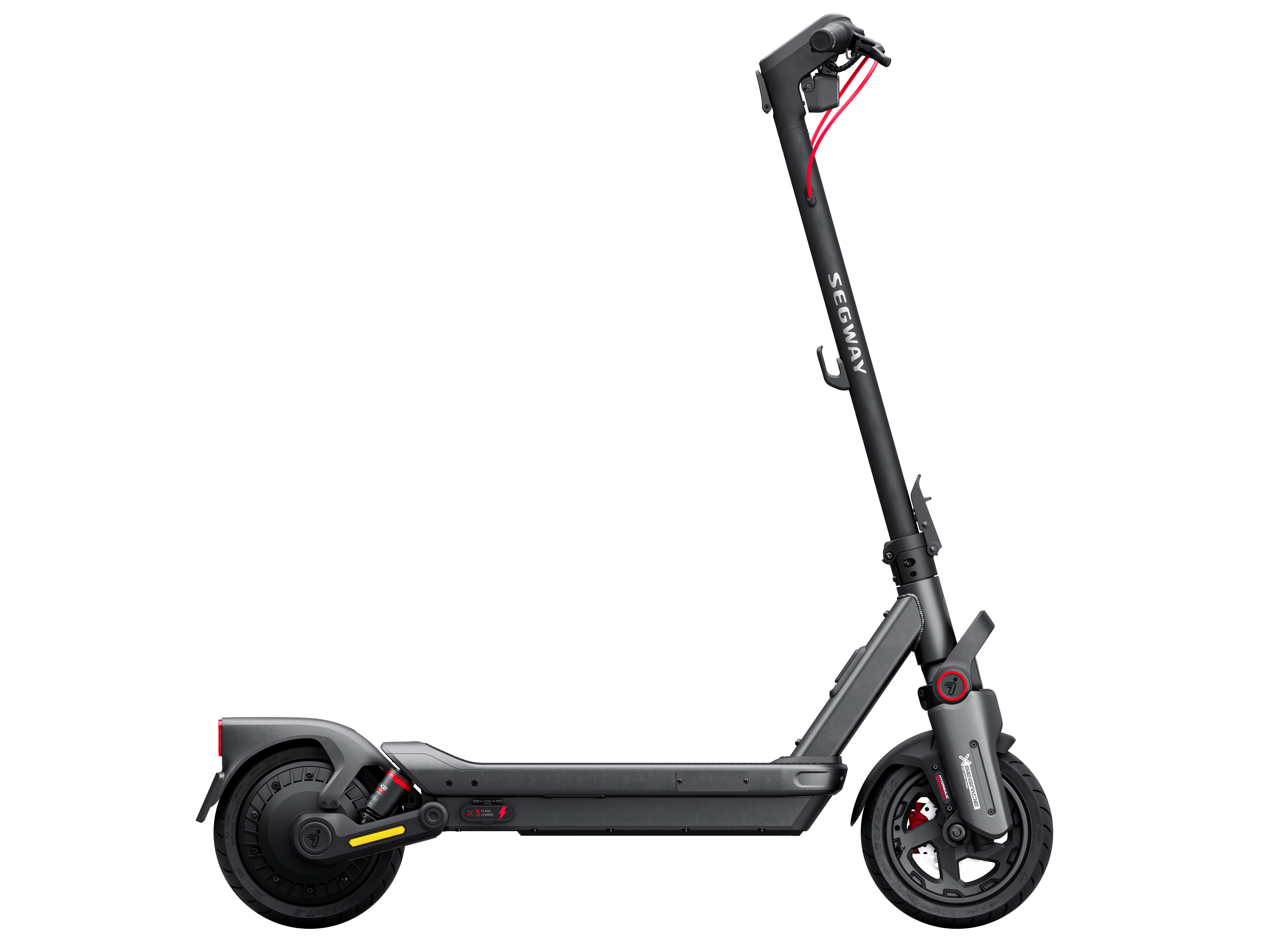 Siyah zeminde gri elektrikli scooter. Kırmızı kablolar ve vurgular. SEGWAY markası.
