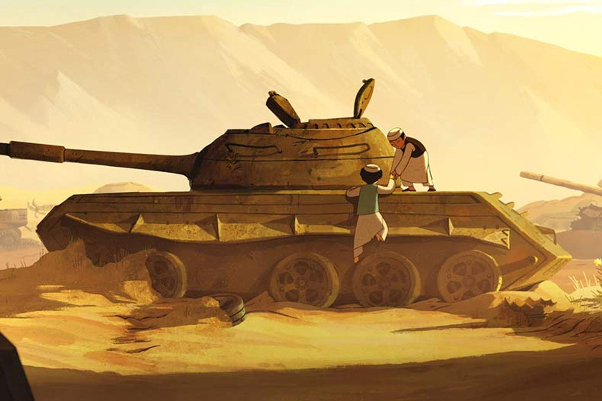 Zwei Jungen klettern auf einen Panzer in einer Wüstenlandschaft. Der Himmel ist gelb.