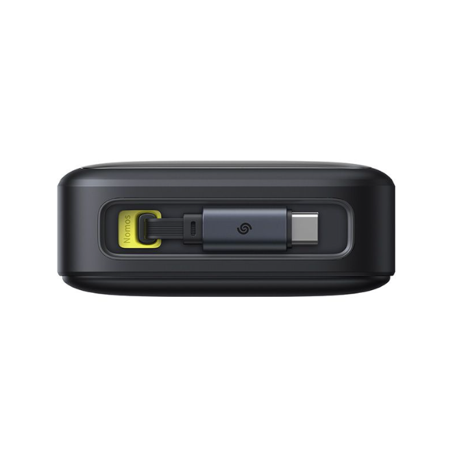 Siyah harici sabit disk, sarı ve gri konektörlere sahip. USB-C ve lightning kablosu içerir.