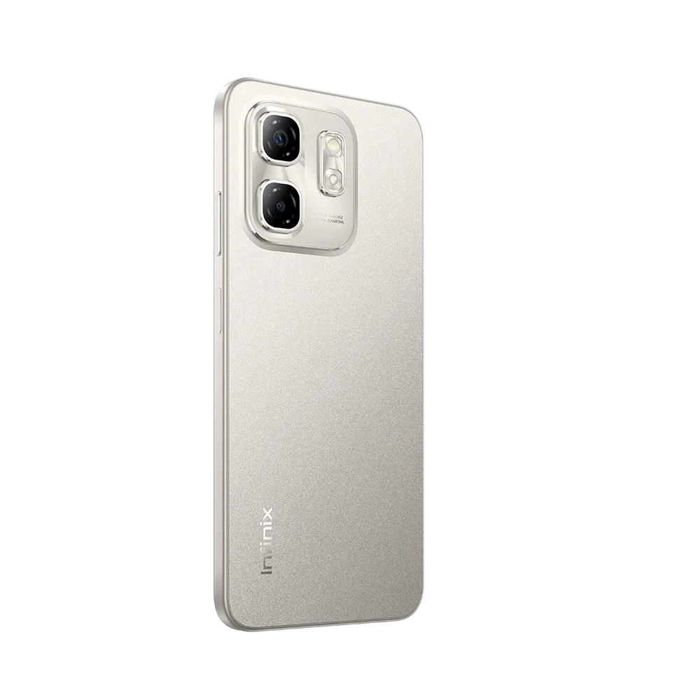 İki kamerası, bir flaşı ve 'Infinix' marka adı olan gümüş bir akıllı telefonun arkası.
