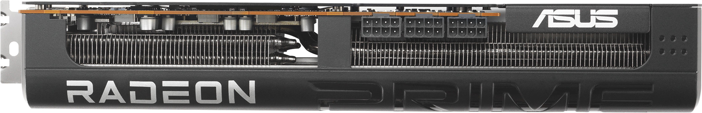Nahaufnahme der Anschlüsse einer Grafikkarte. Die Karte ist schwarz mit silbernen Akzenten und dem Radeon-Schriftzug.