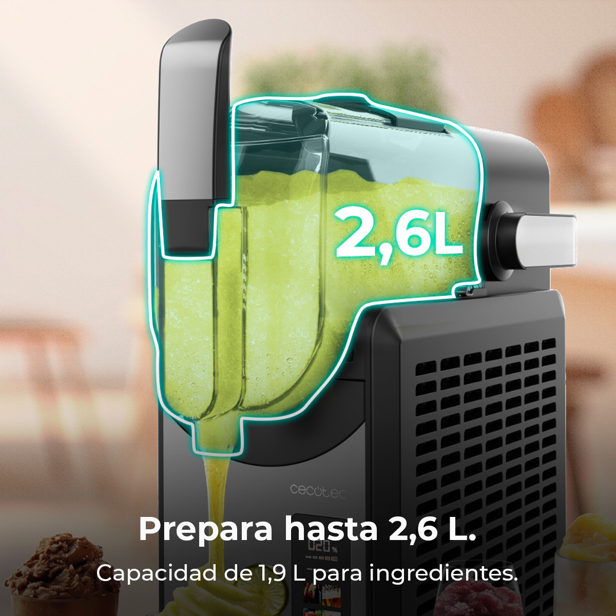 Primer plano de una máquina para hacer bebidas. Bebida amarilla vertiéndose en un vaso.