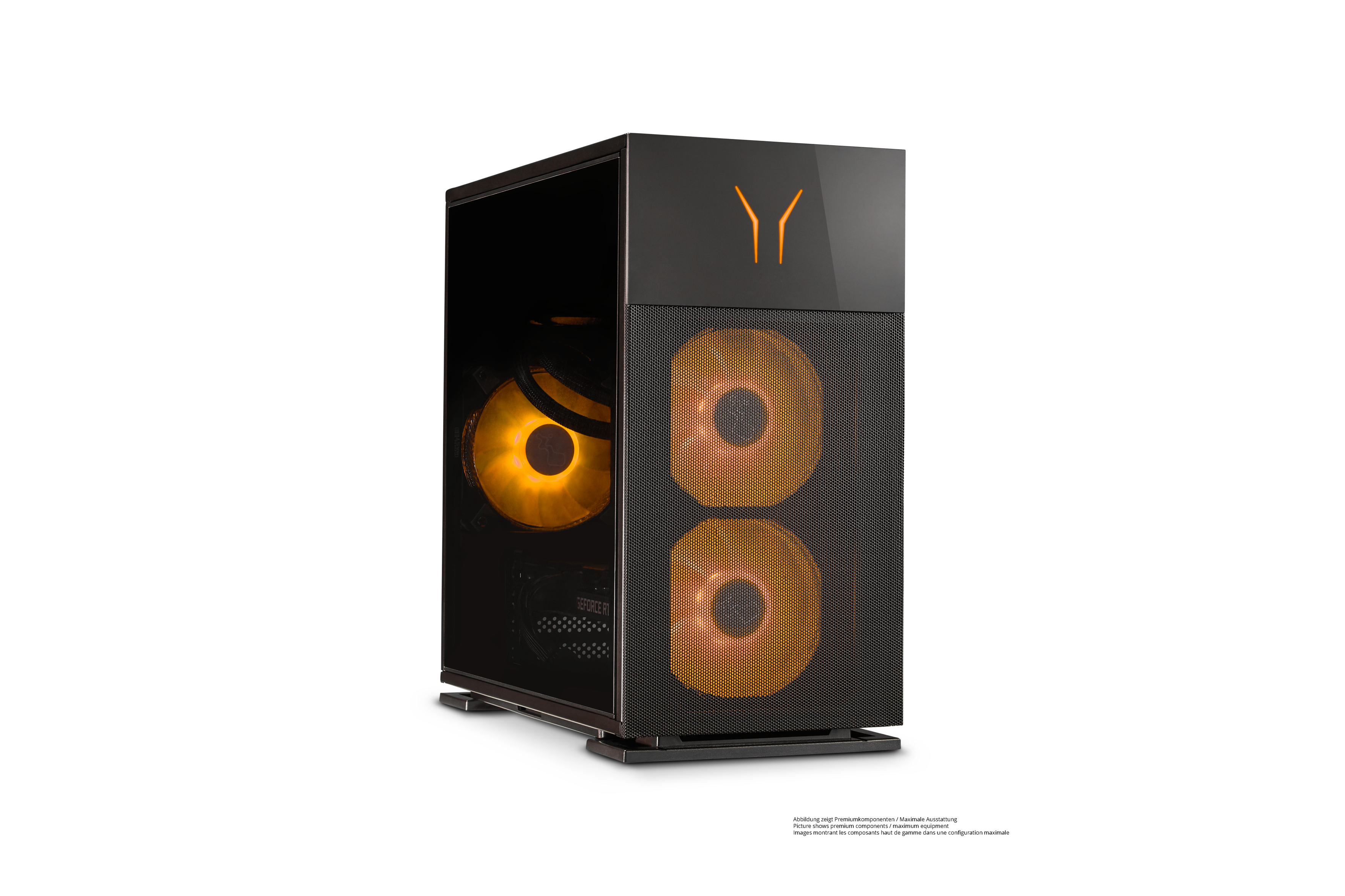 Ein schwarzer Computer-Tower mit orangefarbenen Lüftern, Logo und Glasfront. Hintergrund ist weiß.