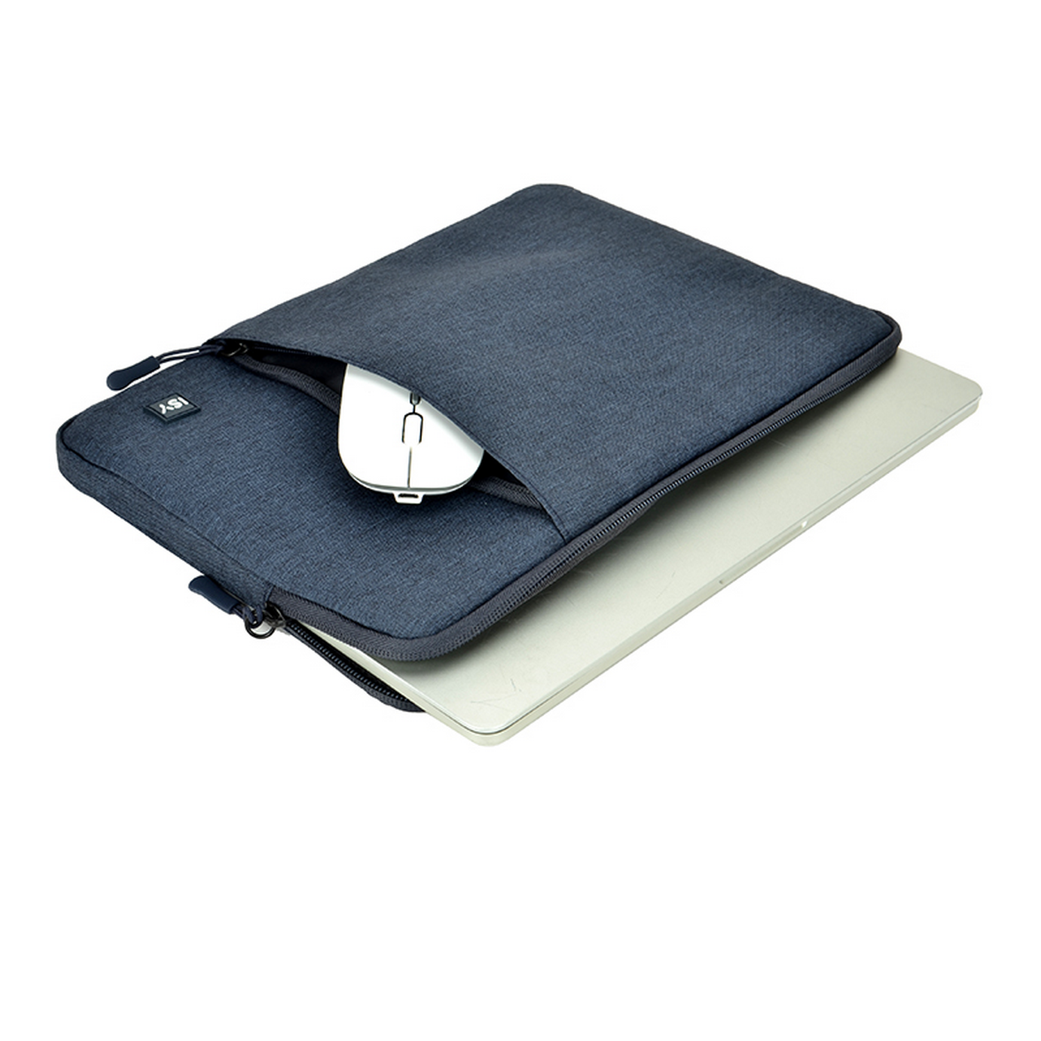 Una funda azul para portátil con un ratón dentro. La cremallera está abierta.
