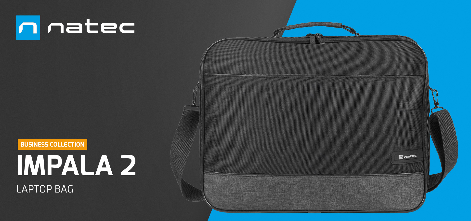 Egy fekete laptop táska Natec logóval. Kék háttéren fekszik, és vállpántja van.