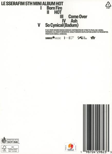 Weißes Albumcover mit schwarzem Text: Albumname, Trackliste und rechtliche Informationen. Auf der rechten Seite befindet sich ein Barcode, unten Logos.