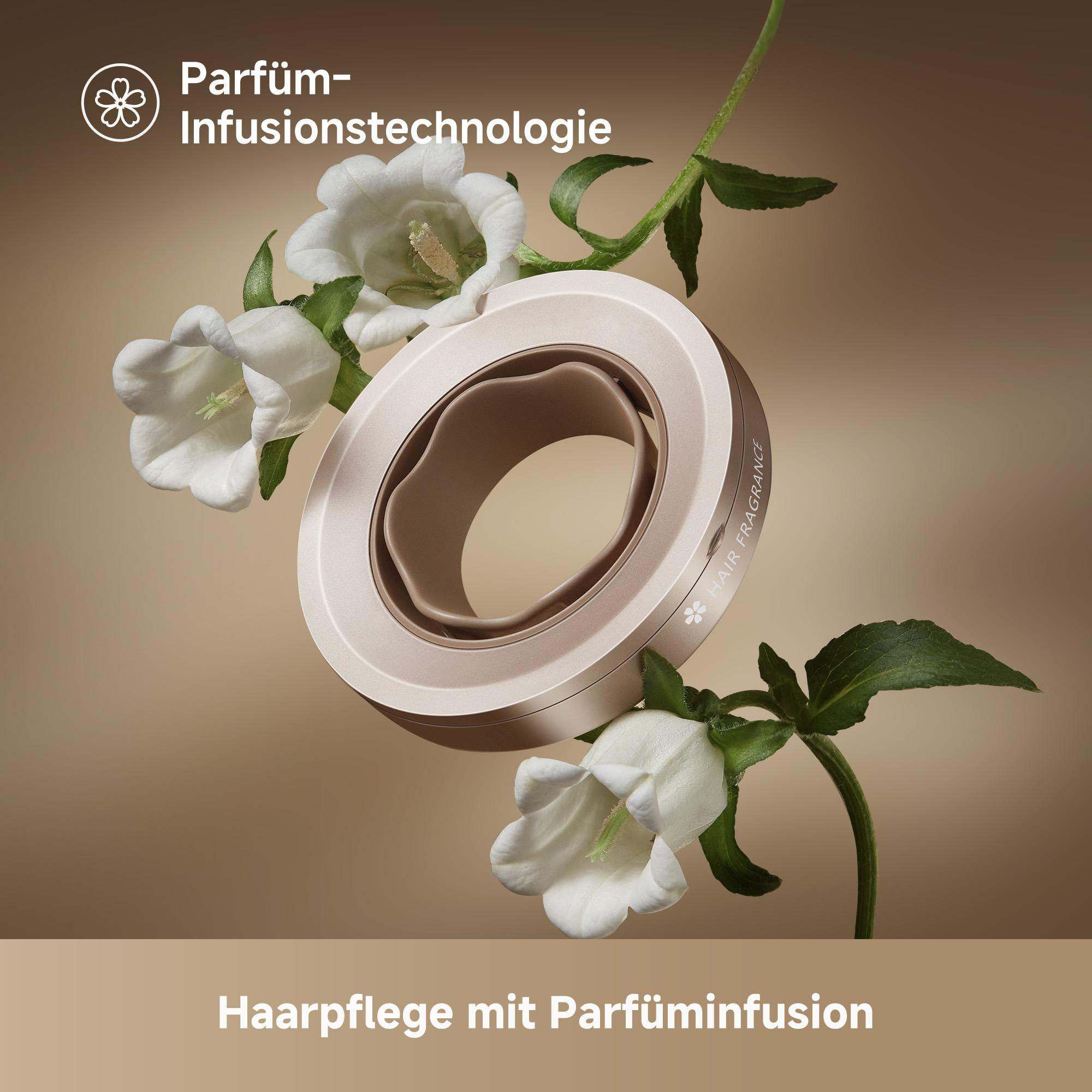 Haartrockner-Aufsatz umgeben von Blumen.