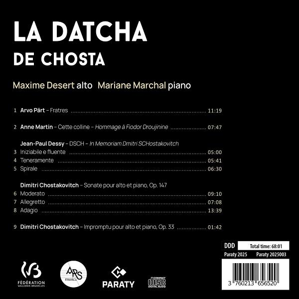 Albumcover: "La Datcha de Chosta." Enthält Namen, Trackliste und Logos auf schwarzem Hintergrund. Enthält einen Barcode.