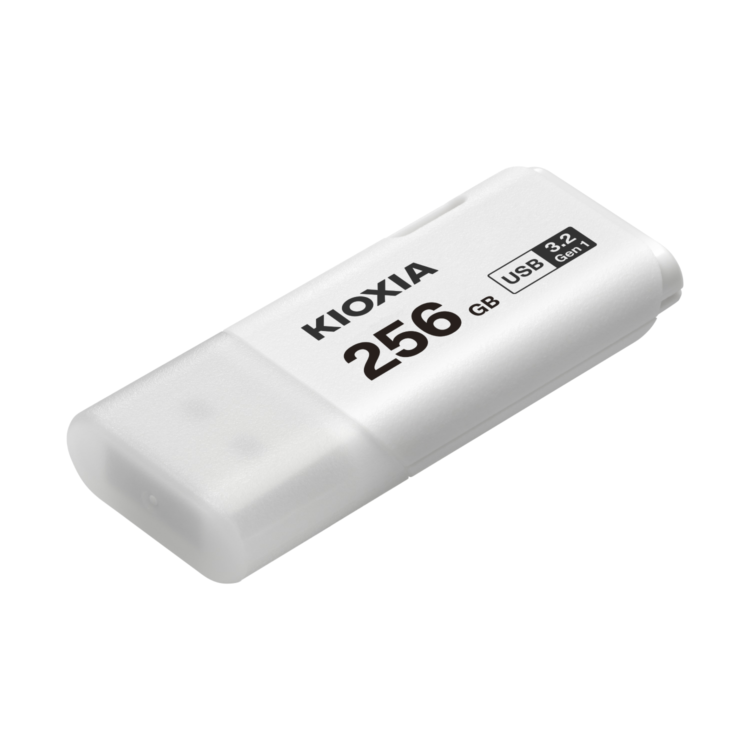 Beyaz zemin üzerinde beyaz KIOXIA 256GB USB 3.2 Gen 1 flash sürücü. Kapak ve marka görünür.
