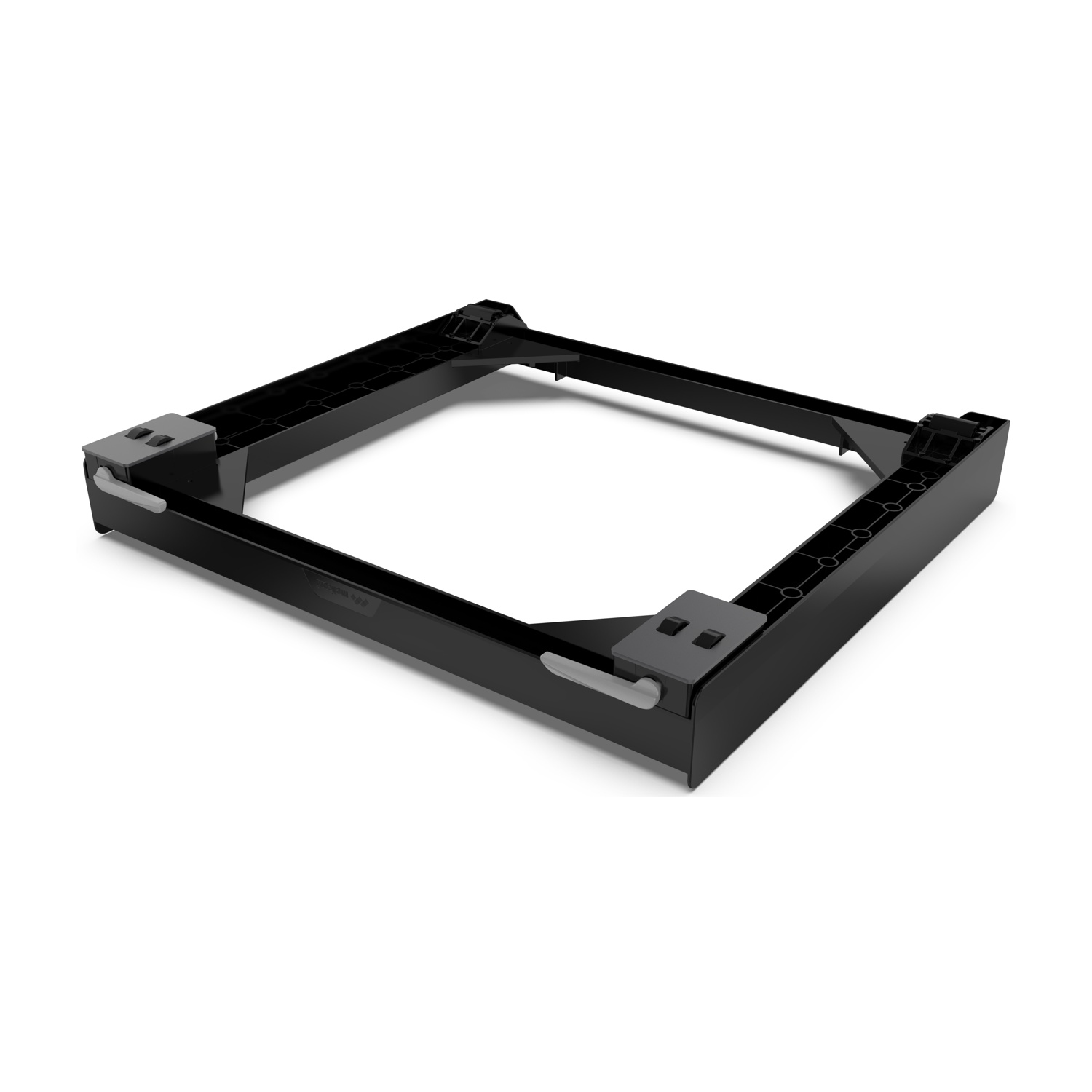 Un supporto in metallo nero per una lavatrice. È un telaio quadrato con supporti agli angoli.