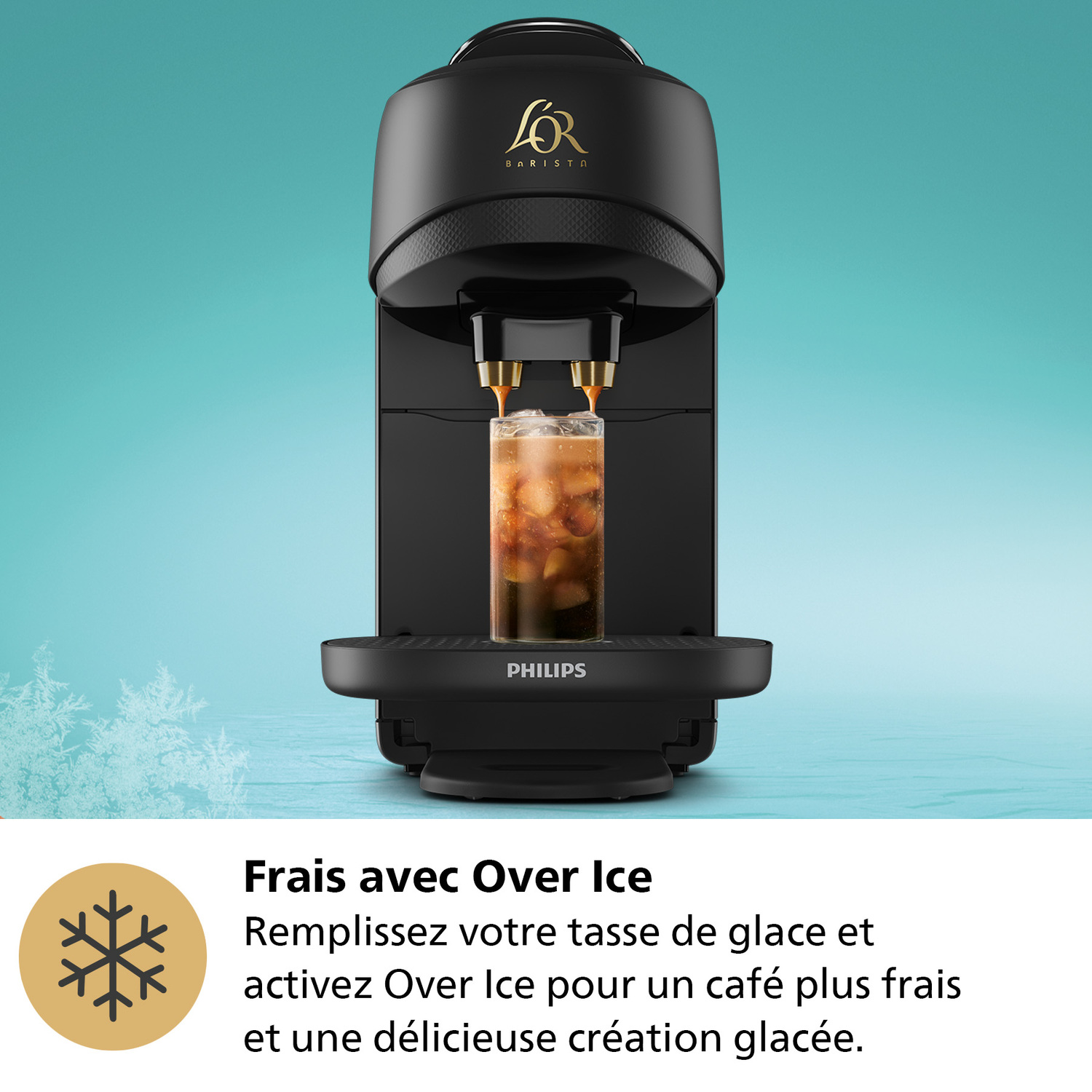 Gros plan sur une machine à café, montrant le café en préparation dans une tasse.